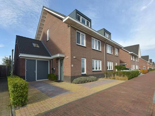 Herrenhaus zum Kauf 999.999 € 6 Zimmer 195 m² 290 m² Grundstück waterpeil 52 De Ronde Venen 3648 LH