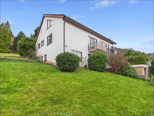 Einfamilienhaus zum Kauf 549.000 € 10 Zimmer 220 m² 805 m² Grundstück Miltenberg 63897