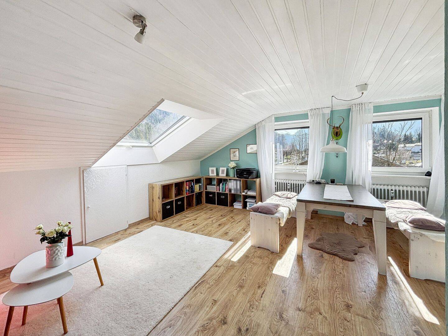 Immobilie in Kochel am See - Kochel: Renovierte 2-Zimmer-Wohnung im Dachgeschoss in ruhiger, sonniger Wohnlage - Bild 3