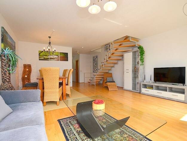 Wohnung zur Miete auf Zeit 1.350 € 3 Zimmer 94 m² frei ab sofort Nordöstlicher Stadtteil Schweinfurt 97422