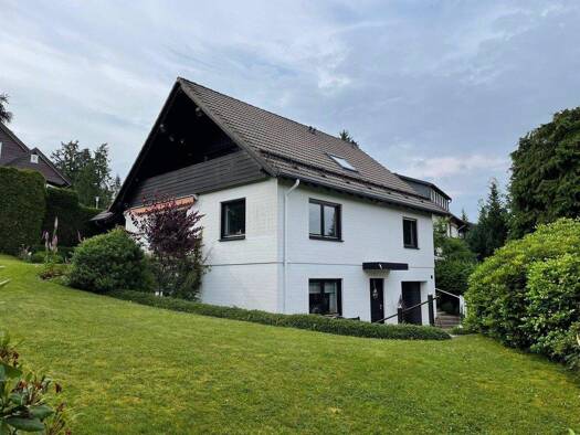 Mehrfamilienhaus zum Kauf 390.000 € 198 m² 757 m² Grundstück Hahnenklee Goslar 38644