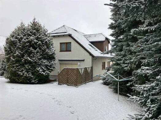 Wohnung zur Miete 459 € 2 Zimmer 61 m² EG Kleinolbersdorfer Straße 15 Adelsberg Chemnitz 09127