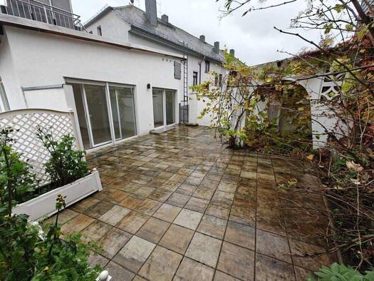 Wohnung zur Miete 940 € 3 Zimmer 84 m² frei ab sofort Koblenzer Straße 18 Bad Schwalbach 65307