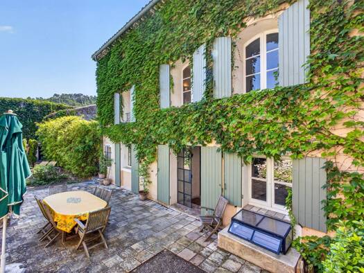 Einfamilienhaus zum Kauf 1.450.000 € 10 Zimmer 440 m² 363 m² Grundstück Varages 83670