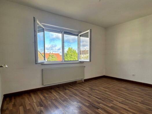 Wohnung zur Miete 550 € 3 Zimmer 73 m² frei ab sofort Oberwallenstadt Lichtenfels 96215