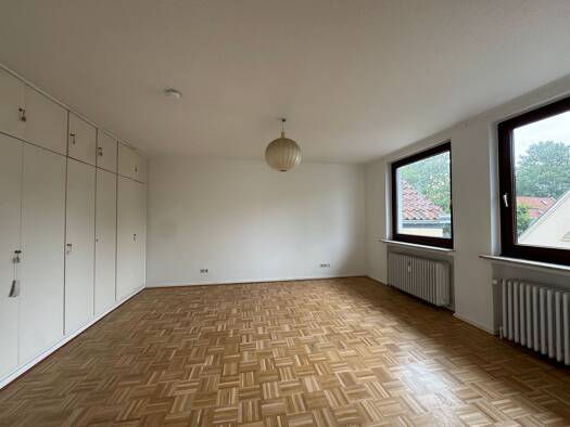 Wohnung zur Miete 530 € 3 Zimmer 81 m² 2. Geschoss frei ab sofort Lange Straße 81 Lehe Lehe 27580