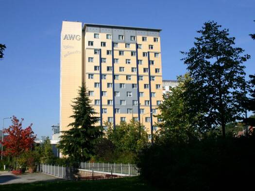 Wohnung zur Miete 371 € 2 Zimmer 54,3 m² 10. Geschoss Friedrich-König-Straße 17 Suhl Suhl 98527