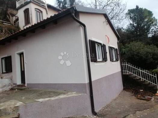 Haus zur Miete 780 € 2 Zimmer 40 m² Draga, Rijeka Vezica - Draga