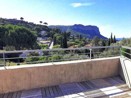 Wohnung zum Kauf 890.000 € 96,6 m² Grande Couronne Cassis 14700