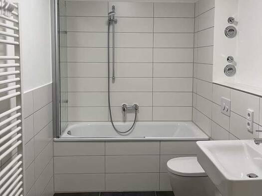 Wohnung zur Miete 1.360 € 3 Zimmer 102,7 m² Wallstraße 10 Innere Altstadt Dresden 01067
