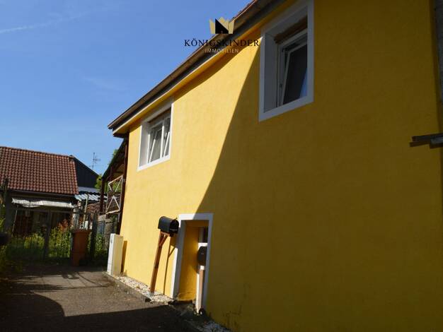 Doppelhaushälfte zum Kauf 300.000 € 7 Zimmer 77,8 m² 179 m² Grundstück Jesingen Kirchheim unter Teck 73230