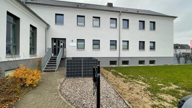 Bürofläche zur Miete 595 € 1 Zimmer 65,1 m² Bürofläche teilbar ab 65,1 m² Sievershagen Rostock 18069