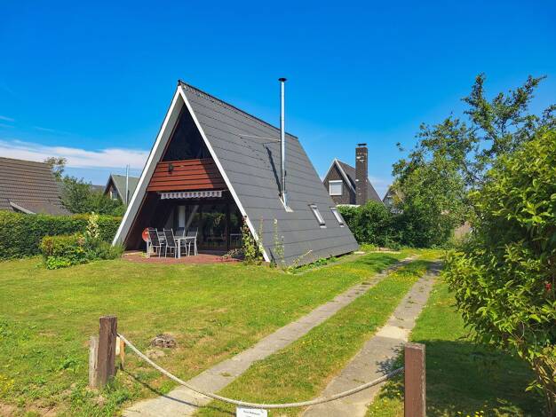 Haus zum Kauf 165.000 € 3 Zimmer 47 m² 299 m² Grundstück Friedrichskoog 25718