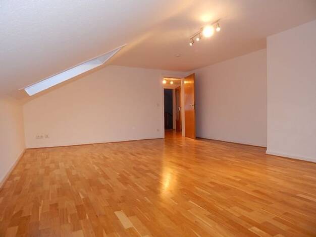 Wohnung zur Miete 530 € 2 Zimmer 65 m² frei ab 01.10.2026 Göttingen Göttingen 37085