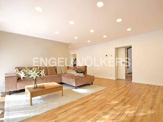 Doppelhaushälfte zum Kauf 750.000 € 5 Zimmer 184 m² 467 m² Grundstück Stockstadt am Main 63811