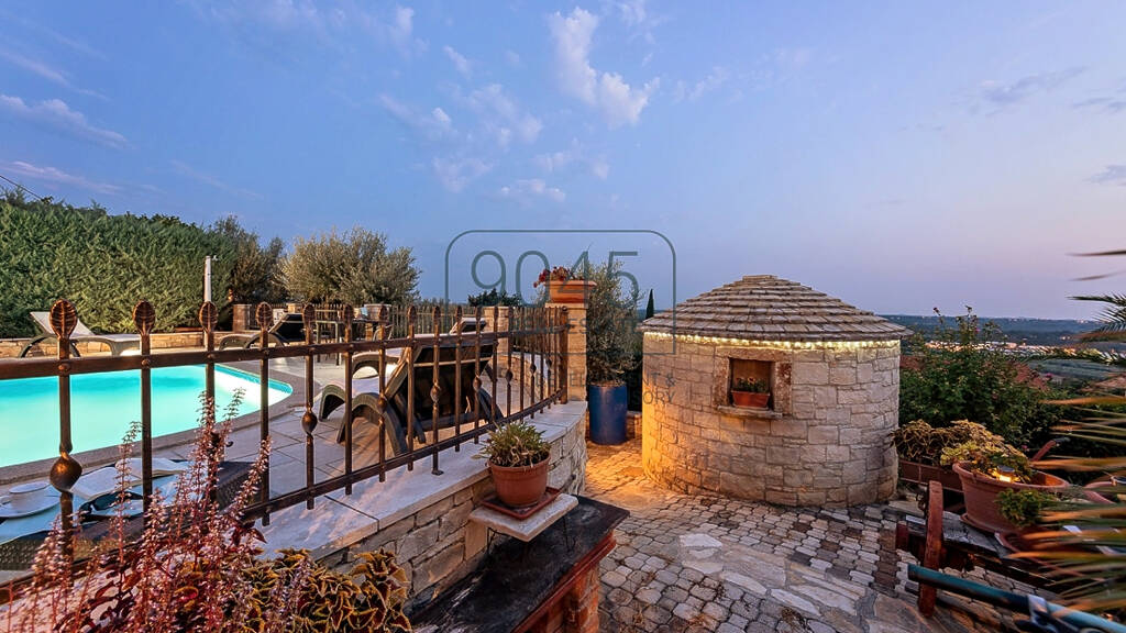 Villa zum Kauf 890.000 € 15 Zimmer 344,3 m² 1.189 m² Grundstück Brnobici 52464