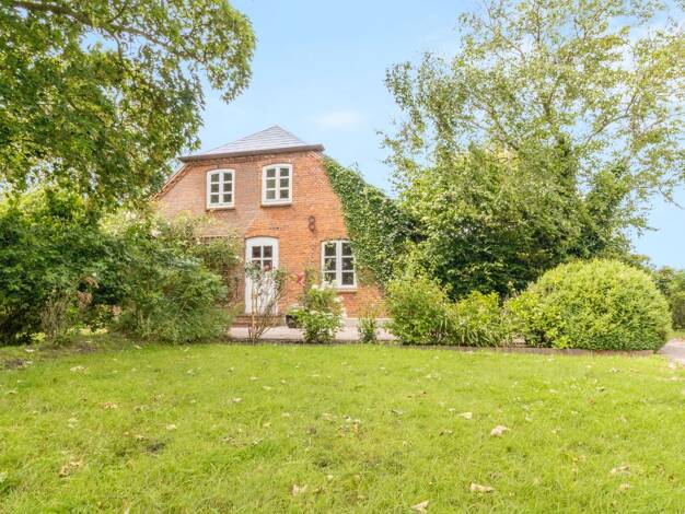 Einfamilienhaus zum Kauf 477.000 € 4 Zimmer 134 m² 7.169 m² Grundstück Rodenäs 25924