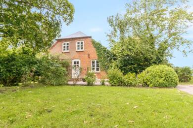 Einfamilienhaus zum Kauf 477.000 € 4 Zimmer 134 m² 7.169 m² Grundstück Rodenäs 25924