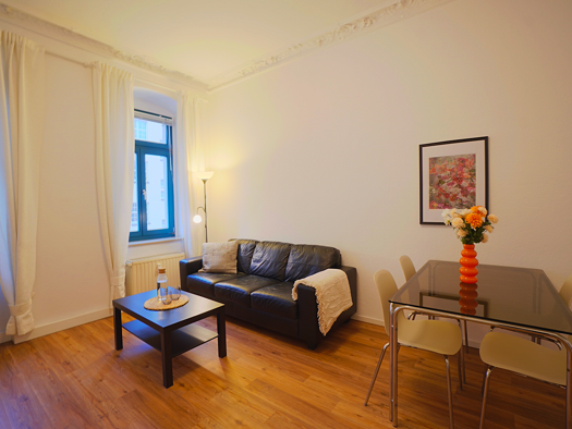 Studio zur Miete Wohnen auf Zeit 760 € 1,5 Zimmer 40 m² frei ab sofort Eisenberger Str. 17 Pieschen-Süd Dresden 01127