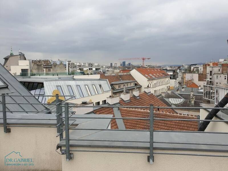 5-кімнатна мансардна квартира, 170 м², Відень 4, Віден