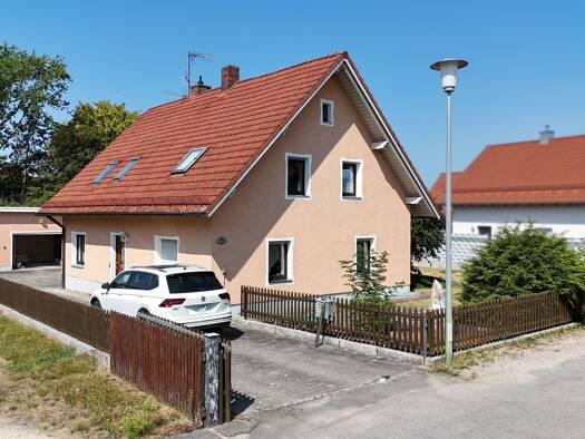 Einfamilienhaus zum Kauf 441.000 € 5 Zimmer 120,3 m² 810 m² Grundstück Ziegelhütte Maxhütte-Haidhof 93142