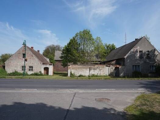 Einfamilienhaus zum Kauf 100.000 € 100 m² 4.280 m² Grundstück Werenzhain Doberlug-Kirchhain 03253