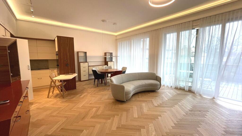 Wohnung zur Miete 2.784 € 4 Zimmer 121 m² 1. Geschoss Wien 1130