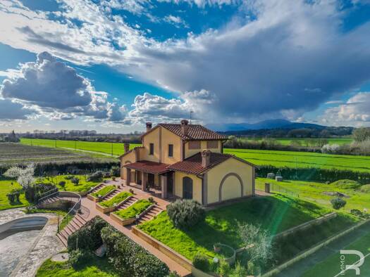 Villa zum Kauf 480.000 € 8 Zimmer 200 m² 3.600 m² Grundstück frei ab sofort Montopoli in Val d'Arno 56020