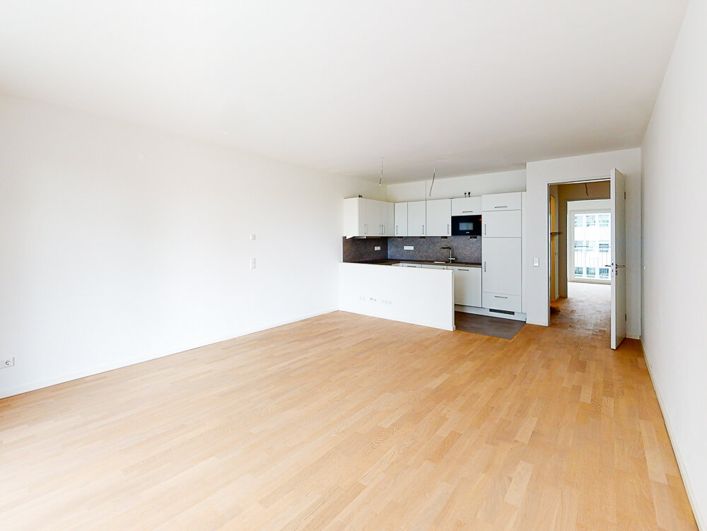 Wohnung zur Miete 1.530 € 3 Zimmer 88,1 m²<br/>Wohnfläche 3.<br/>Geschoss 01.01.2025<br/>Verfügbarkeit Rhonestraße 2A Schwanheim Frankfurt am Main 60528