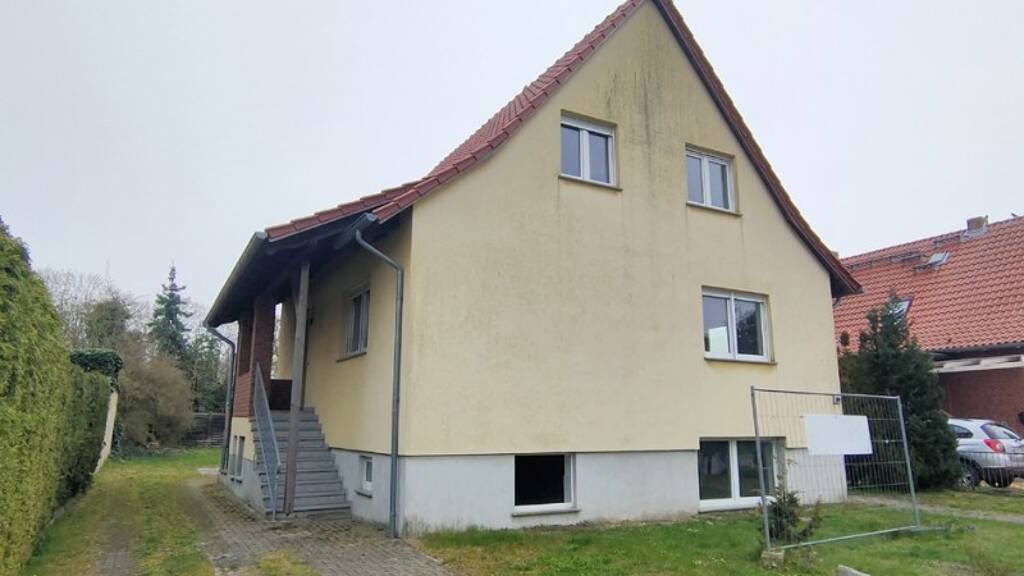 Einfamilienhaus zum Kauf 200.000 € 6 Zimmer 169 m² 500 m² Grundstück frei ab sofort Kläden 39579