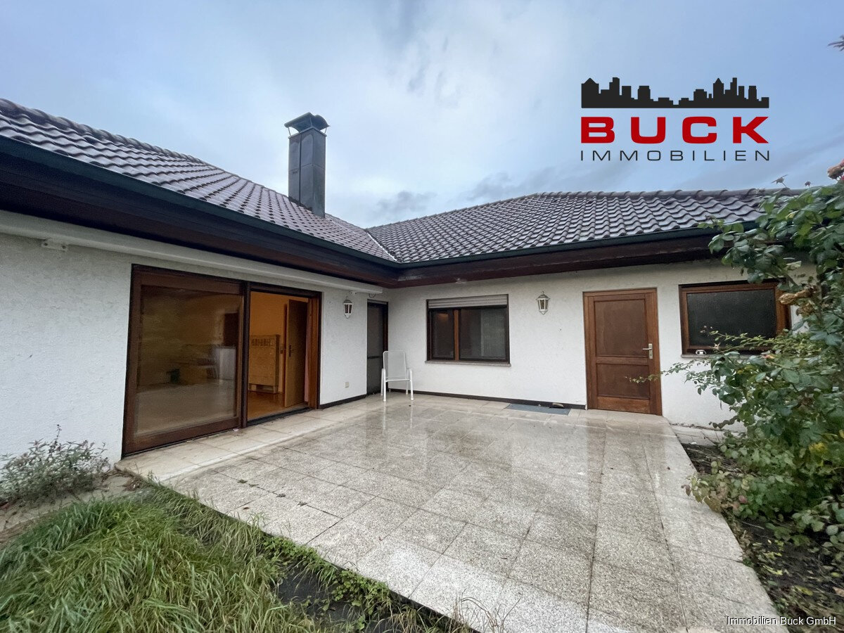 Bungalow zum Kauf 649.000 € 4 Zimmer 139 m²<br/>Wohnfläche 815 m²<br/>Grundstück Uhingen Uhingen 73066