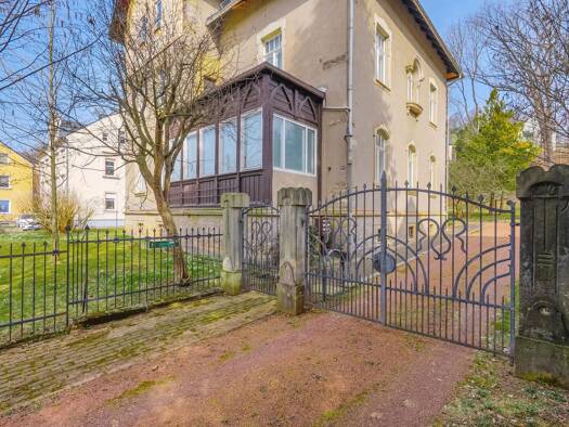 Villa zum Kauf 250.000 € 13 Zimmer 292 m² 2.171 m² Grundstück Gersdorf 09355