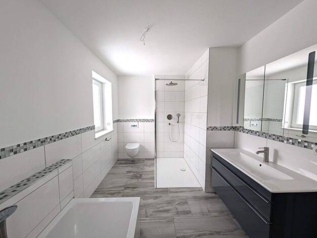 Einfamilienhaus zum Kauf provisionsfrei 895.000 € 7 Zimmer 165 m² 636 m² Grundstück Eckfeld 4 Hagenheim 86928