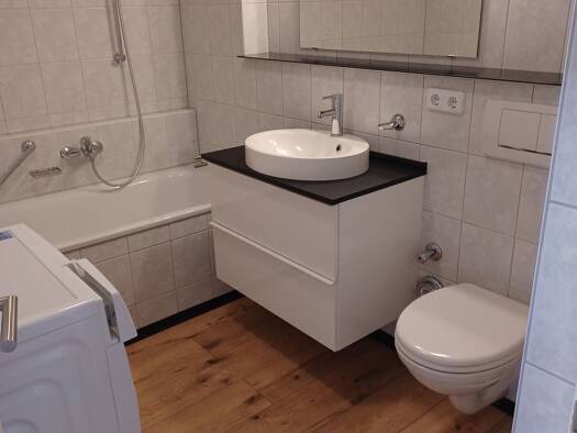 Wohnung zur Miete 850 € 1 Zimmer 56 m² Geschoss -1/3 frei ab 01.10.2026 Friedlingen Weil am Rhein 79576