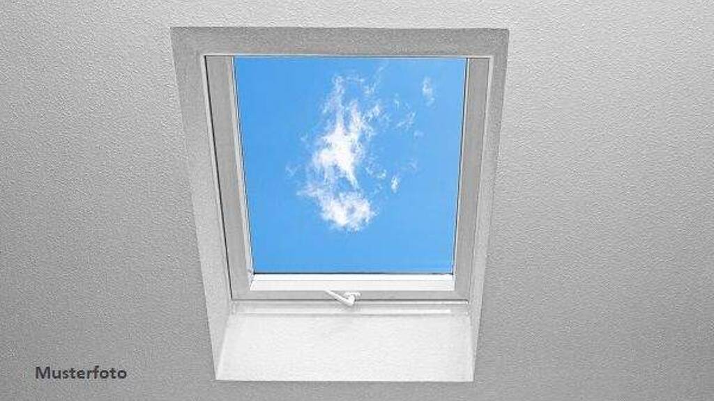 Wohnung zum Kauf 11.800 € 2 Zimmer 80 m² Neumühl Duisburg 47167