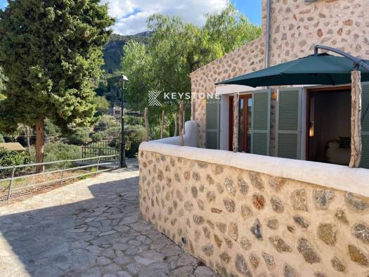 Villa zur Miete 2.300 € 2 Zimmer 95 m² Estellencs 07192