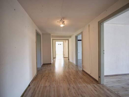 Mehrfamilienhaus zum Kauf 2.285.000 € 22 Zimmer 1.340 m² 1.621 m² Grundstück Traunwalchen Traunreut 83374