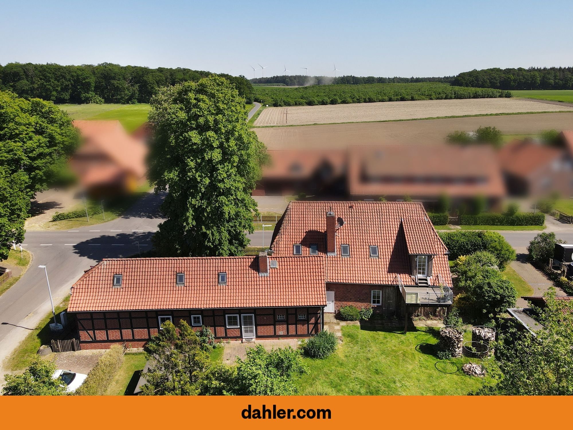 Einfamilienhaus zum Kauf 449.000 € 9 Zimmer 276 m²<br/>Wohnfläche 1.608 m²<br/>Grundstück Dudensen Neustadt / Dudensen 31535