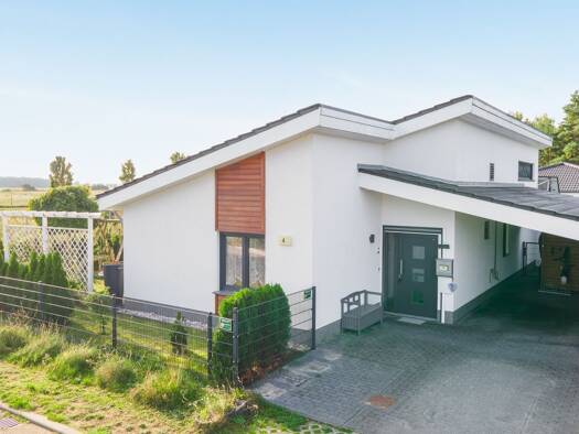 Bungalow zum Kauf 420.000 € 3 Zimmer 95 m² 332 m² Grundstück Strausberg Strausberg 15344