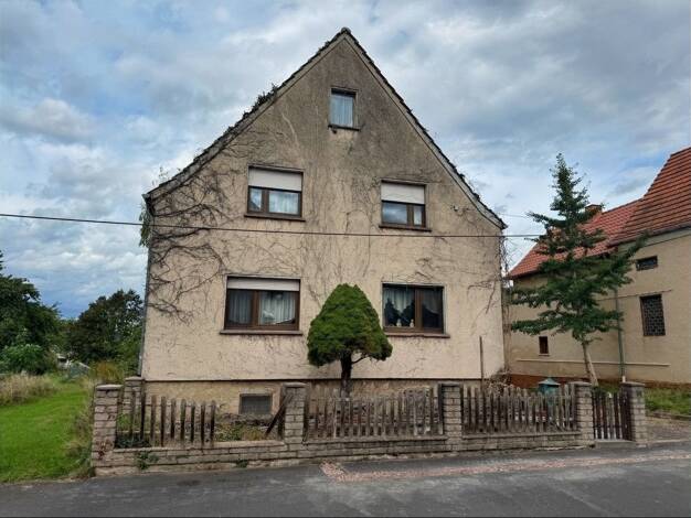 Einfamilienhaus zum Kauf 44.000 € 7 Zimmer 159 m² 2.000 m² Grundstück Dippach 99837