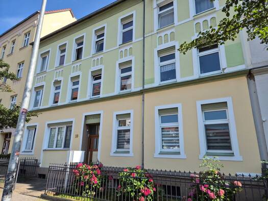 Wohnung zur Miete 390 € 2 Zimmer 60 m² 3. Geschoss Thomas-Müntzer-Straße 10 Rathenow 14712