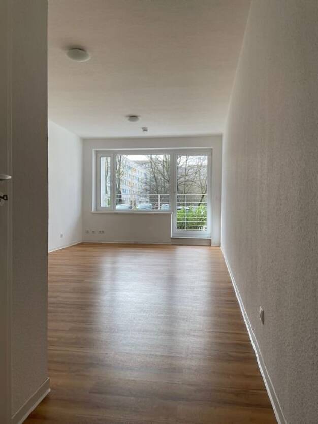 Studio zur Miete 400 € 1 Zimmer 30 m² Fritz-Ritter-Straße Lobeda - West Jena 07747