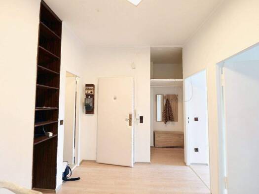 Wohnung zum Kauf 325.000 € 4 Zimmer 76 m² Reinickendorf Reinickendorf 13403