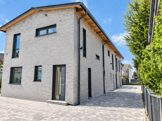 Doppelhaushälfte zum Kauf 498.000 € 6 Zimmer 126 m² 374 m² Grundstück Offenstetten Abensberg 93326