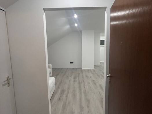 Wohnung zur Miete 990 € 2 Zimmer 58 m² Geschoss 3/3 frei ab 10.07.2026 Friesenheim/Nord Ludwigshafen am Rhein 67063