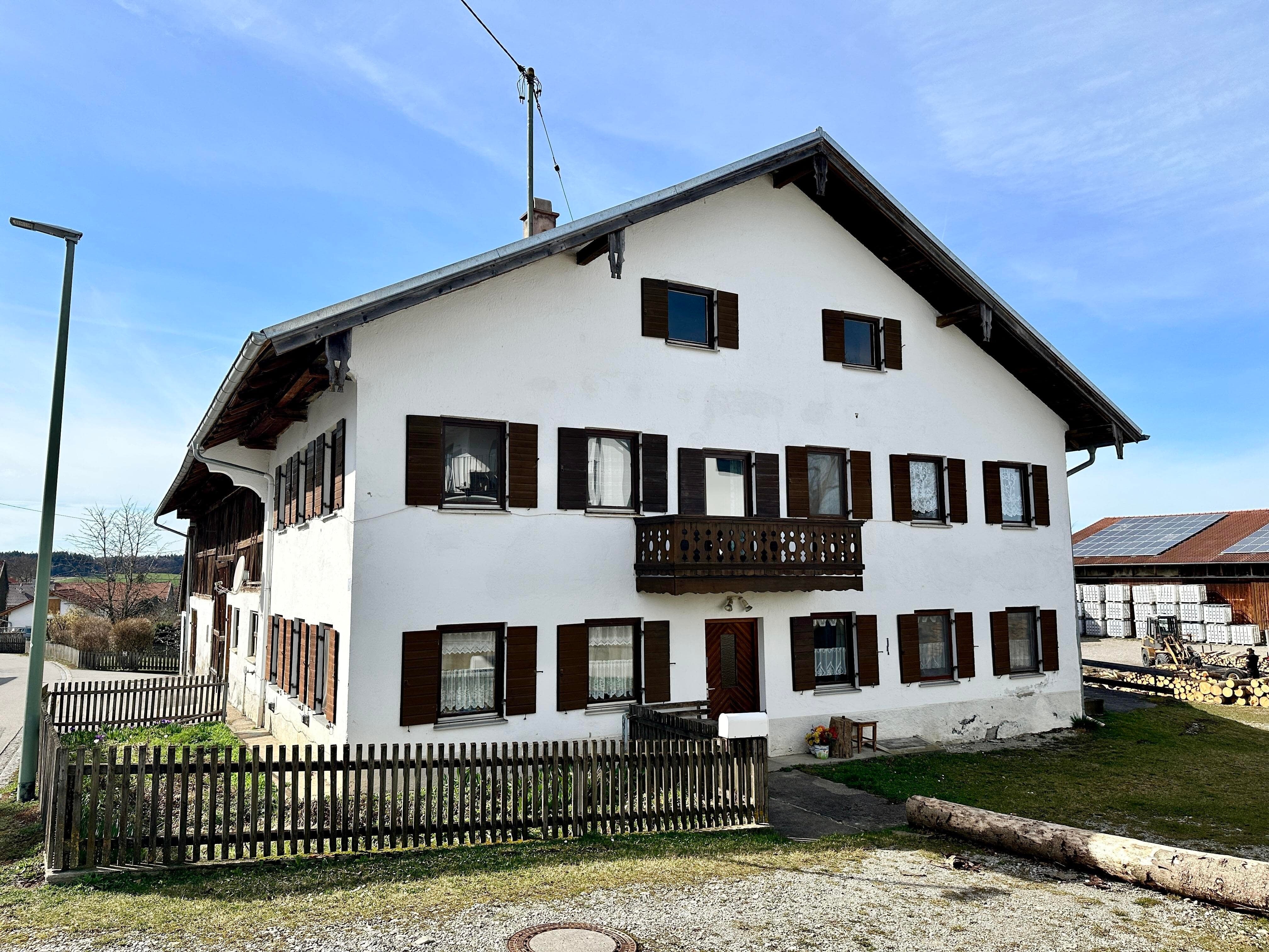 Einfamilienhaus zum Kauf 365.000 € 6 Zimmer 162 m²<br/>Wohnfläche 400 m²<br/>Grundstück Hofstetten Hofstetten 86928