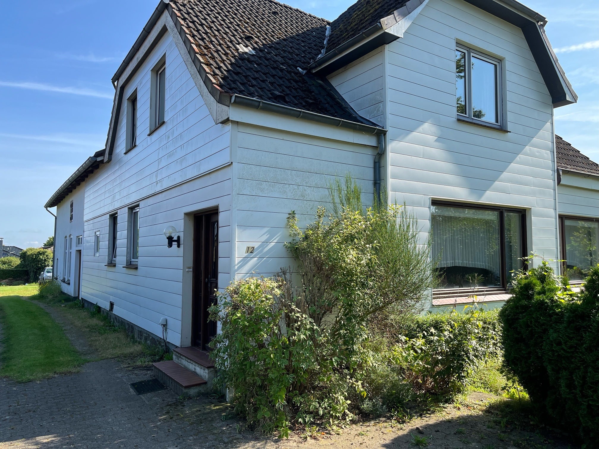 Mehrfamilienhaus zum Kauf 260.000 € 8 Zimmer 201 m²<br/>Wohnfläche 1.296 m²<br/>Grundstück ab sofort<br/>Verfügbarkeit Sieverstedt 24885