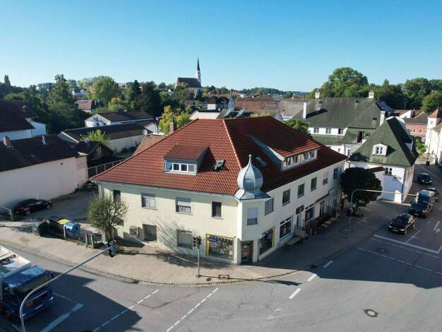 Mehrfamilienhaus zum Kauf provisionsfrei als Kapitalanlage geeignet 879.000 € 815,9 m² 680 m² Grundstück Arnstorf 94424