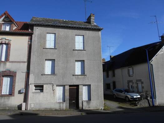 Haus zum Kauf 17.900 € 59 m² 106 m² Grundstück Pré-en-Pail-Saint-Samson 53140