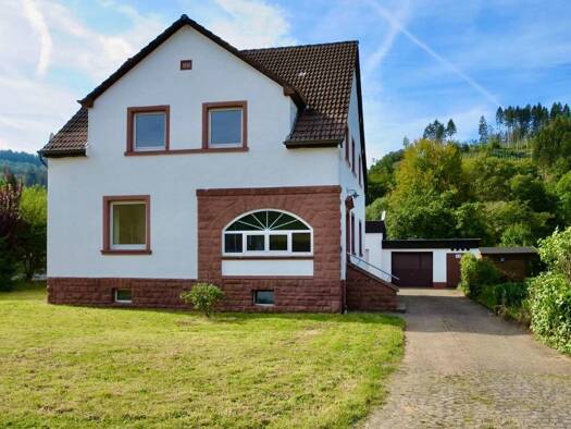 Einfamilienhaus zum Kauf 310.000 € 9 Zimmer 205 m² 1.557 m² Grundstück Densborn Densborn 54570